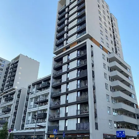 A Modern For 2 People Appartement *