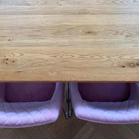 A Modern For 2 People Appartement